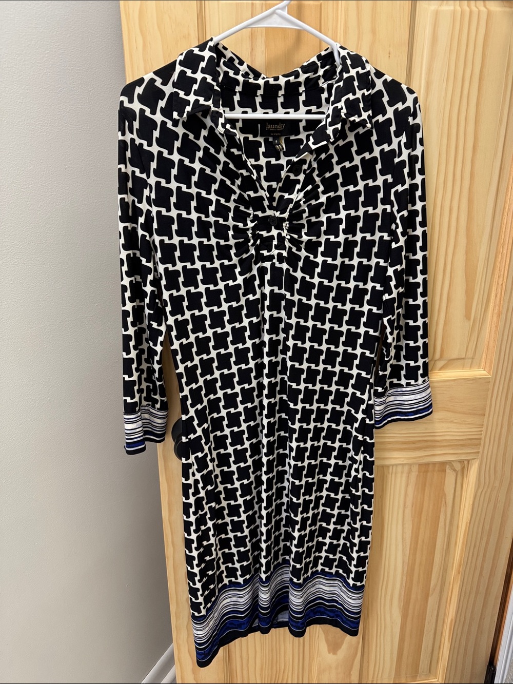 Laundry By Shelli Segal Black and White Geometric Midi Dress with Blue Trim
